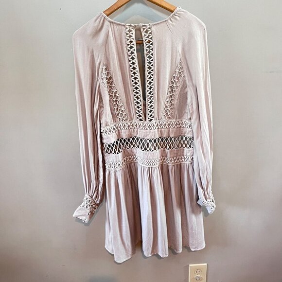 NEW Free People I Think I Love You Dress with Cut Work-‎ Size 6 - Picture 6 of 8